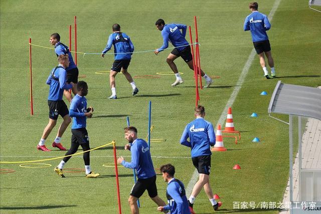 厄德高：不习惯看台看比赛和不与球队一起训练