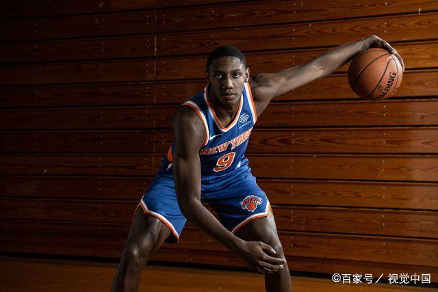 萨林杰16+18+12北控加时险胜广东 阿姆斯20分